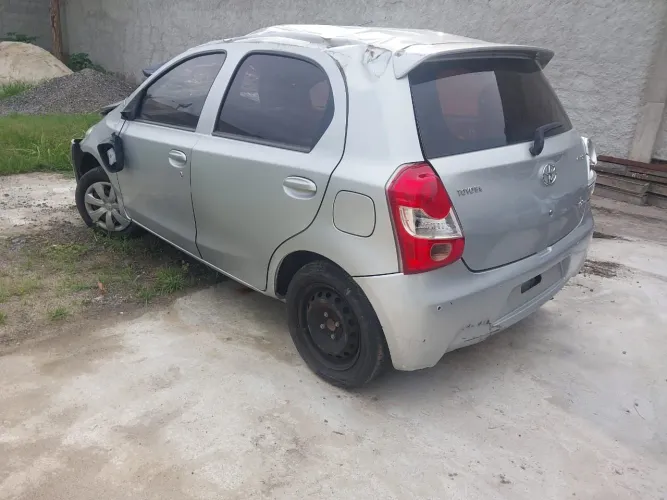 VENDO PEÇAS ETIOS 1.3 2014 - COM NOTA FISCAL 