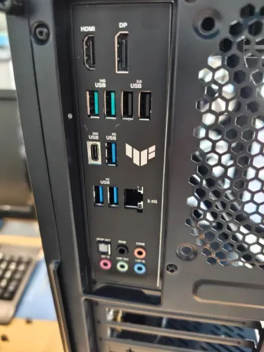 cpu core i7 14700f pm asus tuf memoria ddr5