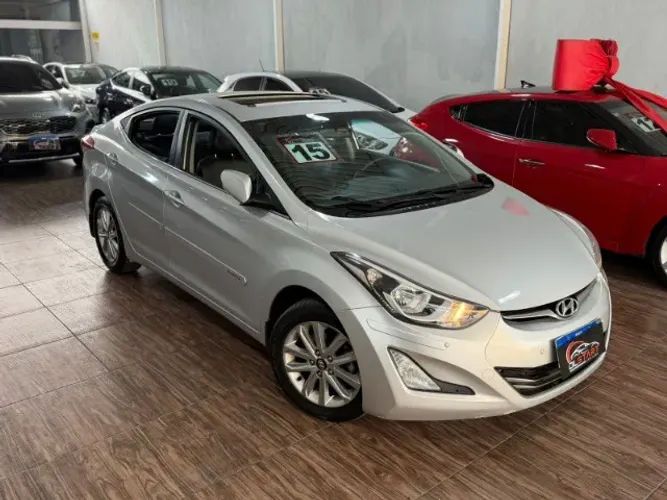 Hyundai Elantra GLS 2.0 16V Flex Aut. 2015