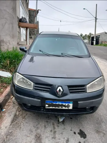 Renault Megane Sedan Dynamique Hi-flex 1.6 16V 2008