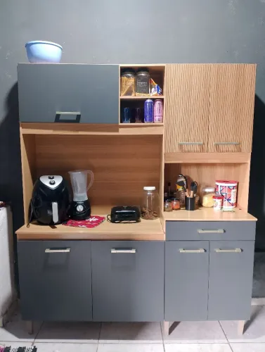 Vendo armário de cozinha Pix ou dinheiro
