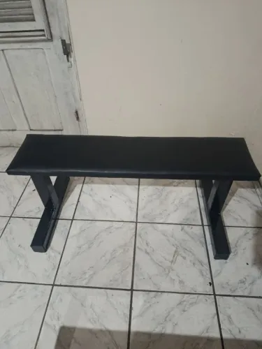 Banco reto funcional 