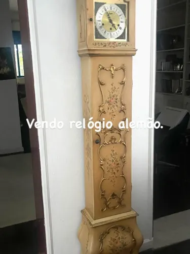 Relógio alemão
