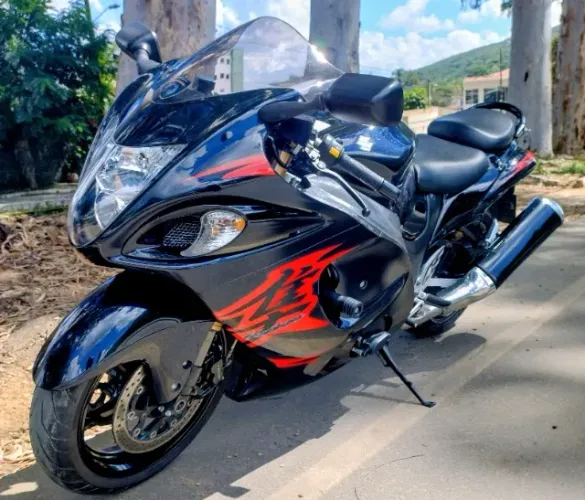 Hayabusa G2 12/13 Extra! Apenas 39.000 km. Pneus ok! Vitrificada! Revisada GERAL com MOTUL