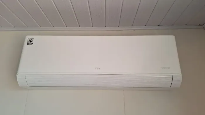 AR 24000 BTU INVETER TCL