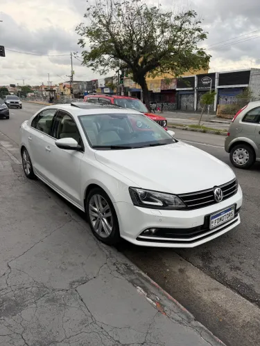 Volkswagen Jetta Highline 2.0 TSI 16V 4P Tiptronic 2016