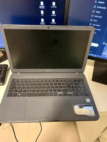 Vendo Notebook Samsung Intel i5 8 geração