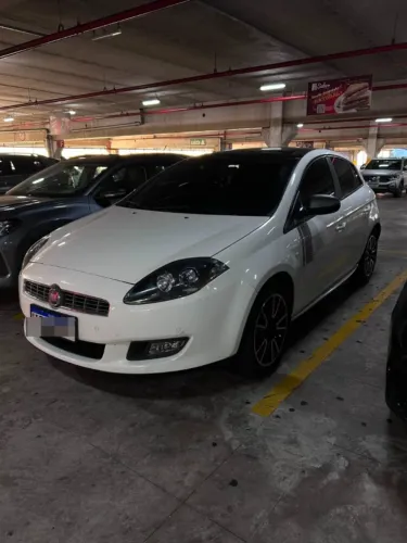 Fiat Bravo Sporting 1.8 Dualogic Flex 16V 5P 2013