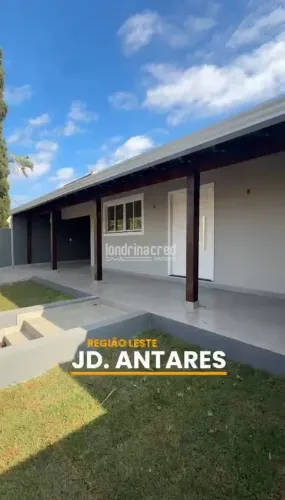 Casa com 4 dormitórios à venda na Zona Leste de Londrina