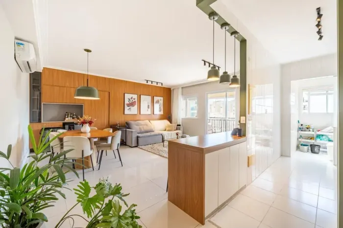 Mobiliado e Decorado, Andar Alto e Vista para o Condominio.
