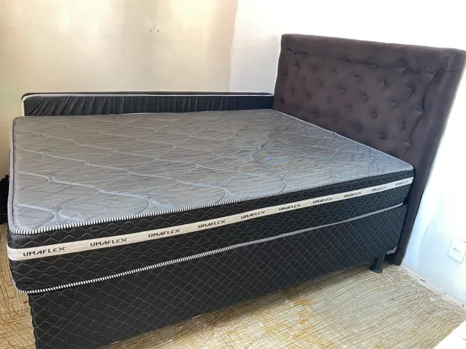 Vendo Cama Box (Box + Colchão) Marca Umaflex, Cabeceira e Baú