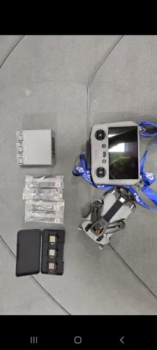 DJI Mini 5 Fly More Combo plus + Controle com Tela DJI RC 2