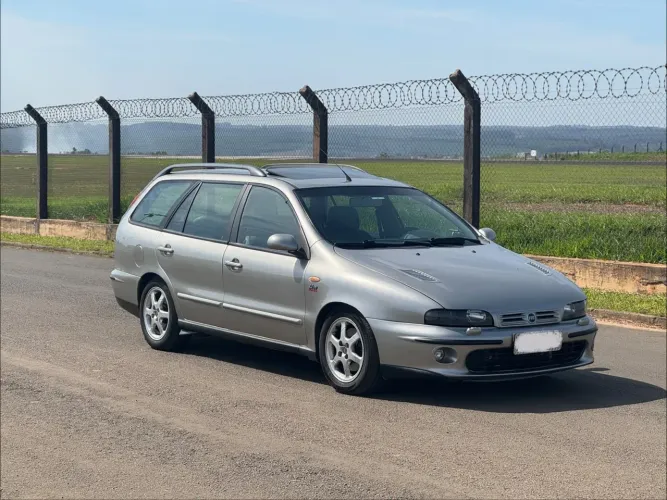 Fiat Marea Weekend Turbo 2.0 20V 4P 2002