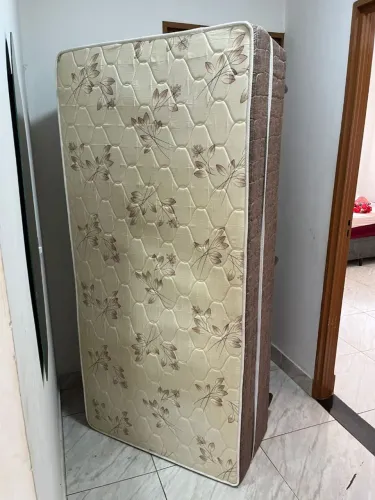 Cama de solteiro