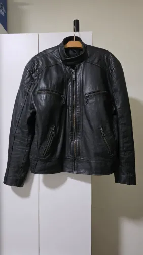 Jaqueta e calça de couro masculina
