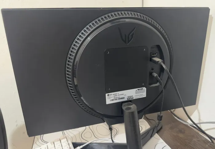 Monitor LG Ultragear 24? 144hz