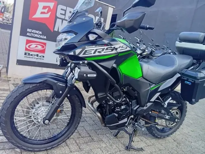 KAWASAKVERSYS-X 300 TR