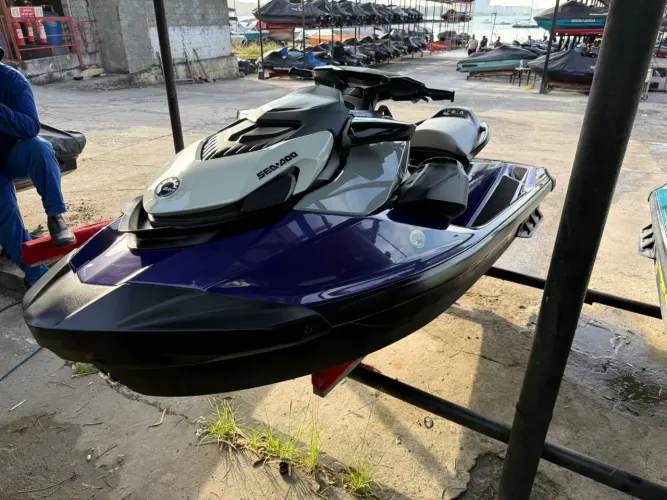 Jet SKY SEADOO 170