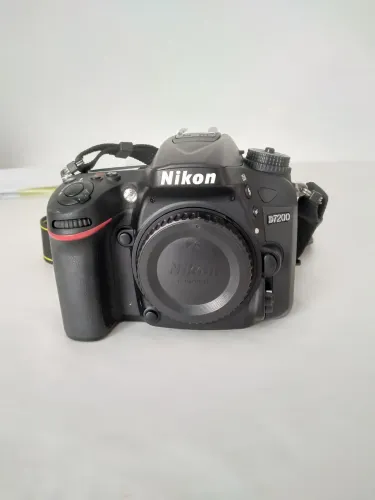 Câmera Nikon D7200 24MP - corpo - c/669 cliques