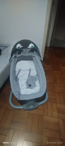 Cadeira de balanço para bebê 