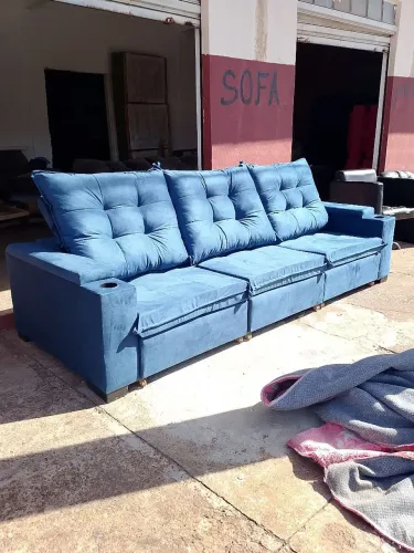 Sofá retrátil reclinável de 2.84 mts
