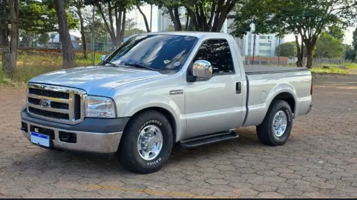 Ford F-250 XLT 3.9 4X2 Diesel TB 2007