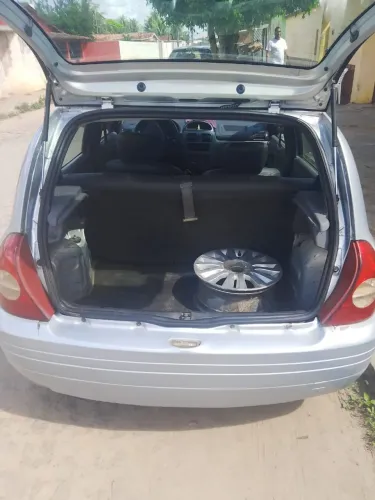 Renault Clio RL / Yahoo/ Authent. 1.0 8V 5P 2003
