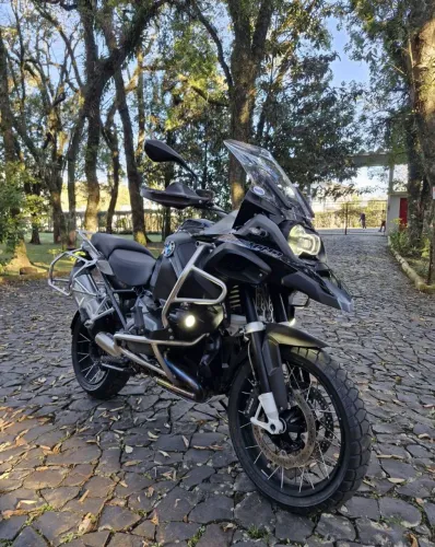 BMW R1200 GS  aventura trip 