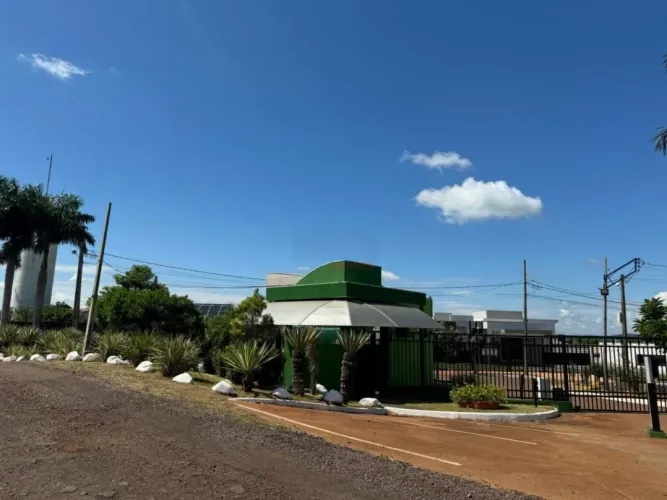Casa em Condomínio à venda em Novo Parque Alvorada, Doutor Camargo-PR