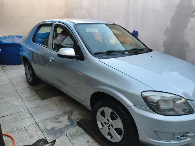 Chevrolet Prisma Sed. Maxx/ LT 1.4 8V Econof. 4P 2012