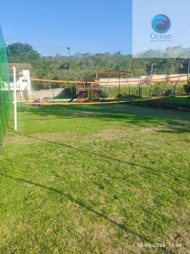 Ocean vende: Niterói, Condomínio Sitio Santo Antônio, lote 391M². Totalmente plano