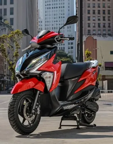 HONDA ELITE 2022, APENAS DETALHES DE FUNILARIA