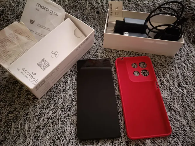 VENDO CELULAR MOTO G 56 256 GB 5G 