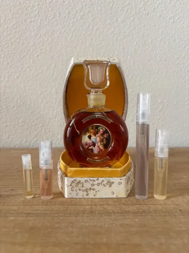 Bal à Versailles Jean decante de 10 ml perfume q maicon jackson usava