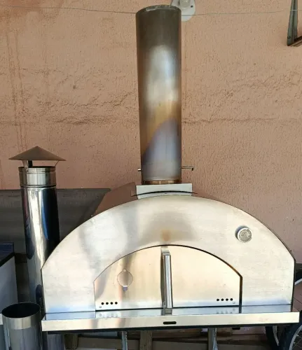 Forno deForno de Pizza a lenha em aço inoxidável.