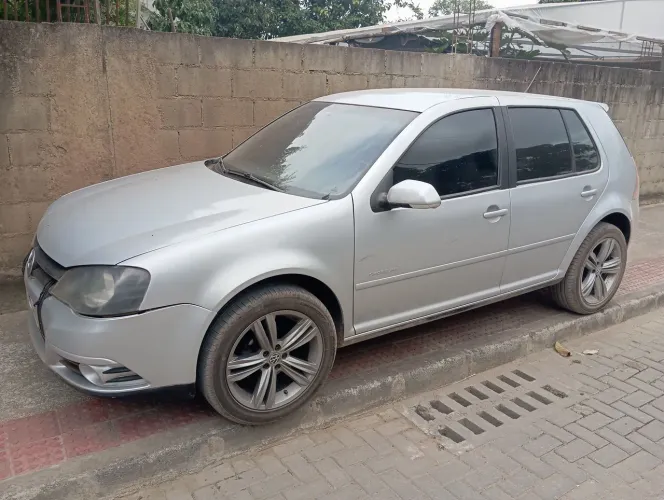 Volkswagen Golf Sportline 1.6 MI Total Flex 8V 4P 2008
