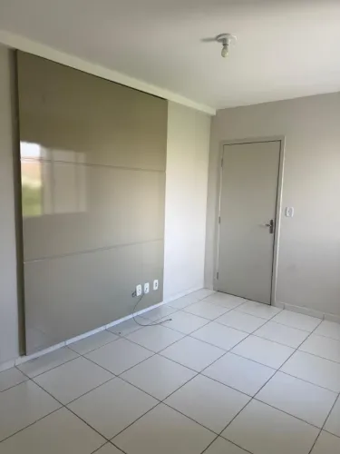 Vendo apartamento de 2/4 no condomínio Ideale Jardim