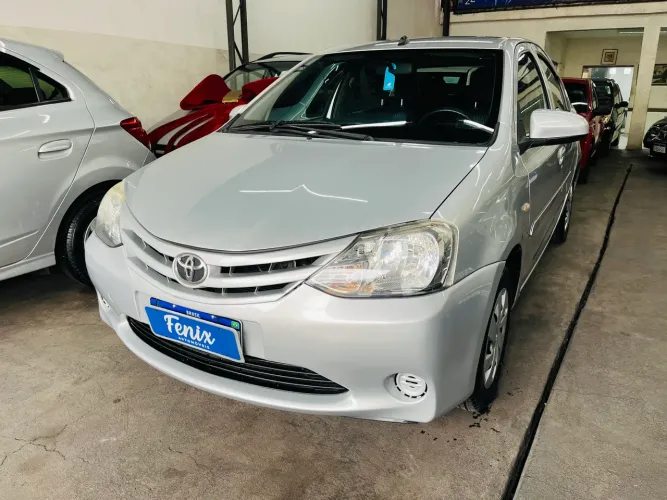 Toyota Etios X Sedan 1.5 Flex 16V 4P Mec. 2017