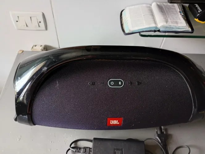 JBL boombox 2 original
