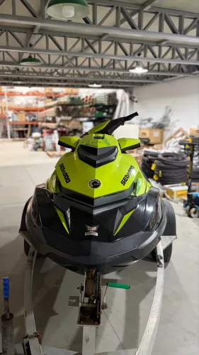 Jet Ski Seadoo GTIse 130 2019 79 horas de uso