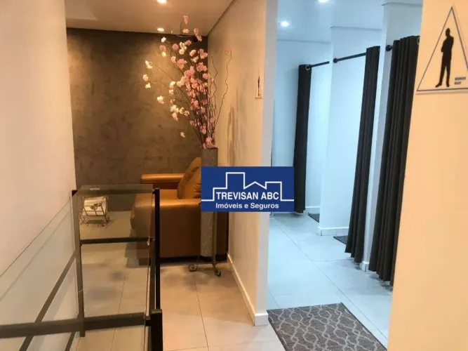 Prédio para alugar, 718 m² - Jardim Damasco - Diadema/SP