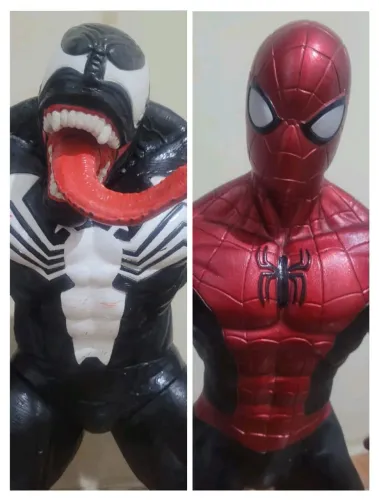 Homem aranha e Venom 50cm