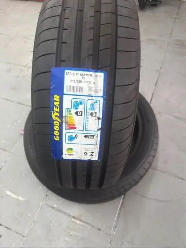 de 4 pneus 215/45R18 Goodyear EAGLE F1 ASYMMETRIC 5 Eagle F1