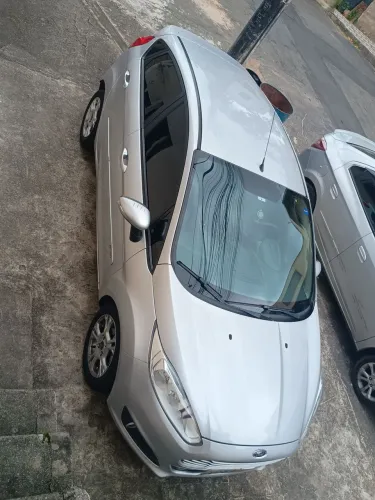 Ford Fiesta 1.6 16V Flex Mec. 5P 2015
