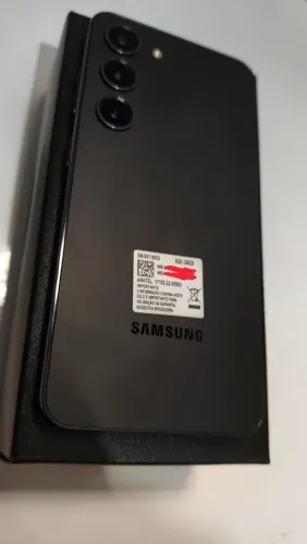 Samsung Galaxy S23 256GB / 8GB