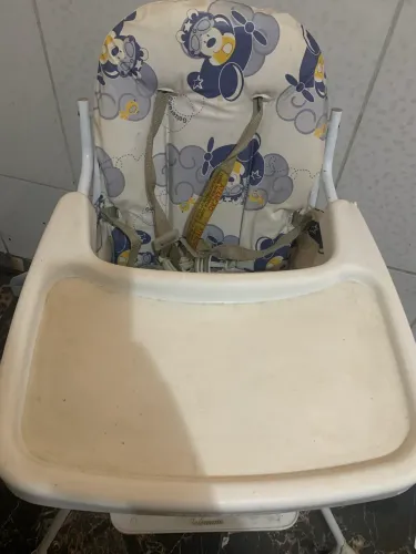 Cadeirinha de alimentação bebê