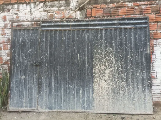 Portão de Ferro Reforçado 