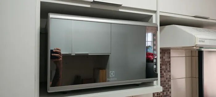 Microondas Electrolux MI41S 31 Litros Cinza 110V