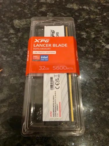 Memoria RAM XPG DDR5 1 x 32gb 5600mhz - NOVA - LACRADA