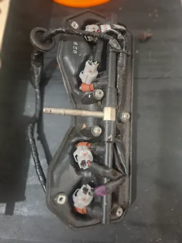 Pecas para Yamaha R1 2010